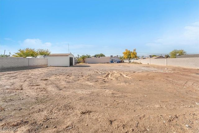 7830 Spencer Street, Las Vegas, NV 89123