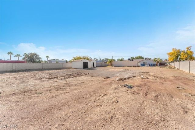 7830 Spencer Street, Las Vegas, NV 89123