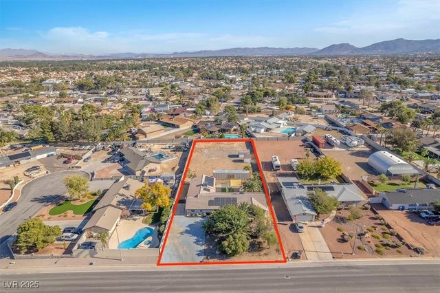 7830 Spencer Street, Las Vegas, NV 89123