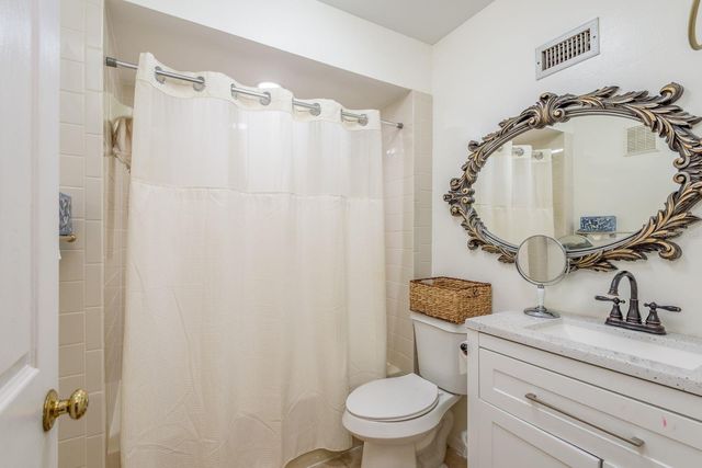 16218 RAMBLING VINE DRIVE W, Tampa, FL 33624