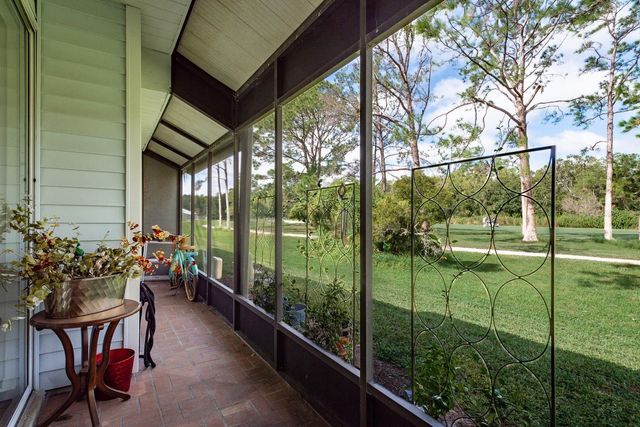 16218 RAMBLING VINE DRIVE W, Tampa, FL 33624