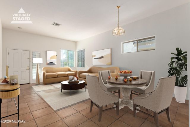 335 E Calle Nacrita, Green Valley, AZ 85614