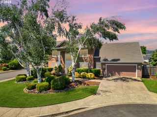 3475 HAMPTON Way, Eugene, OR 97401