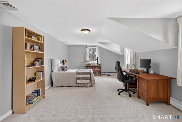 15 Oak Hollow Road, Branford, CT 06405