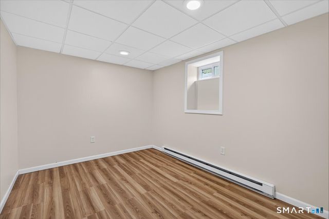 15 Oak Hollow Road, Branford, CT 06405