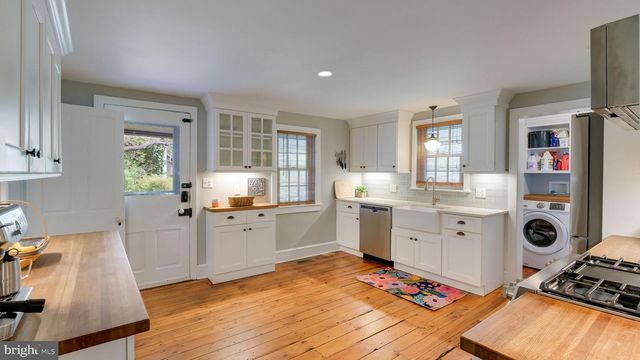 204 W BROOKHAVEN RD, Wallingford, PA 19086