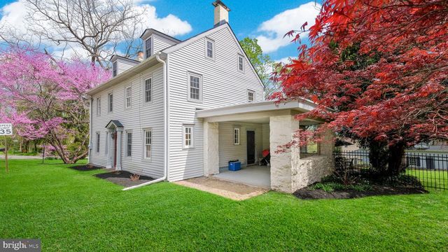 204 W BROOKHAVEN RD, Wallingford, PA 19086