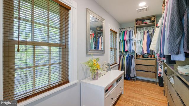 204 W BROOKHAVEN RD, Wallingford, PA 19086