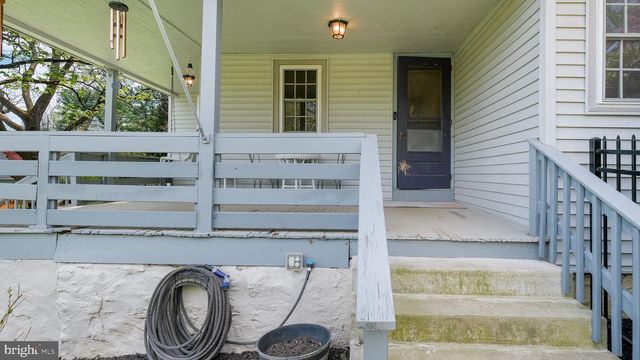 204 W BROOKHAVEN RD, Wallingford, PA 19086