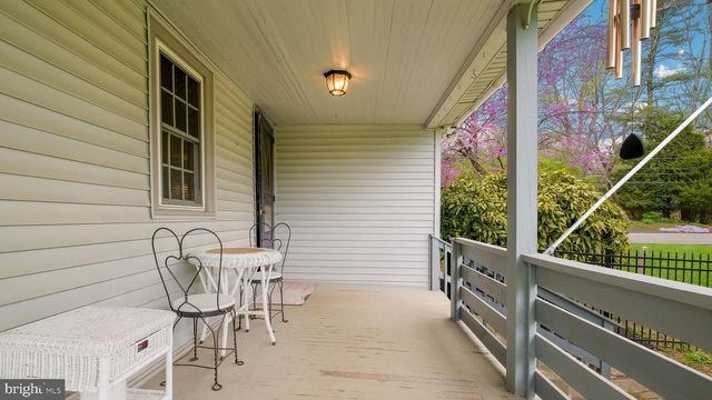 204 W BROOKHAVEN RD, Wallingford, PA 19086