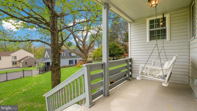 204 W BROOKHAVEN RD, Wallingford, PA 19086