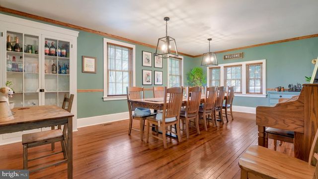 204 W BROOKHAVEN RD, Wallingford, PA 19086