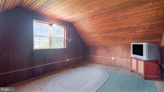 204 W BROOKHAVEN RD, Wallingford, PA 19086