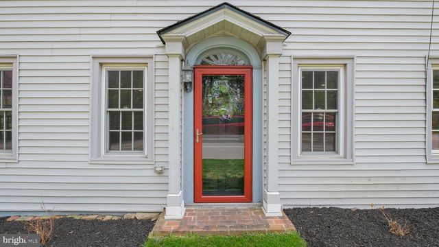 204 W BROOKHAVEN RD, Wallingford, PA 19086