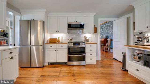 204 W BROOKHAVEN RD, Wallingford, PA 19086