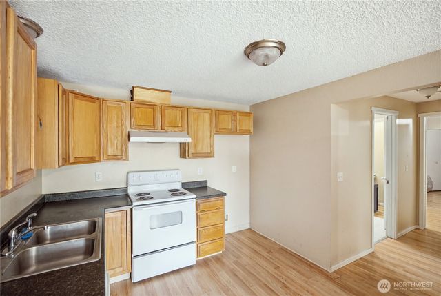 3760 E T Street, Tacoma, WA 98404