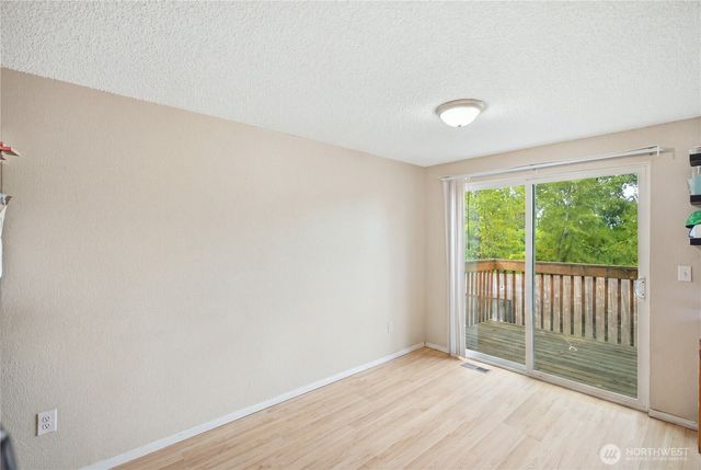 3760 E T Street, Tacoma, WA 98404