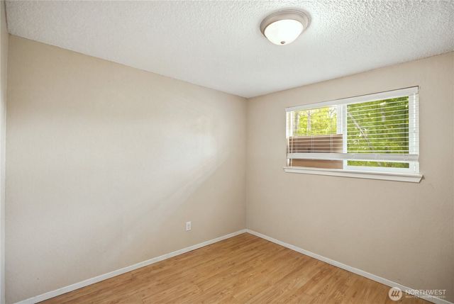 3760 E T Street, Tacoma, WA 98404