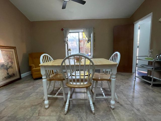 2890 Balaton Avenue, Redding, CA 96001