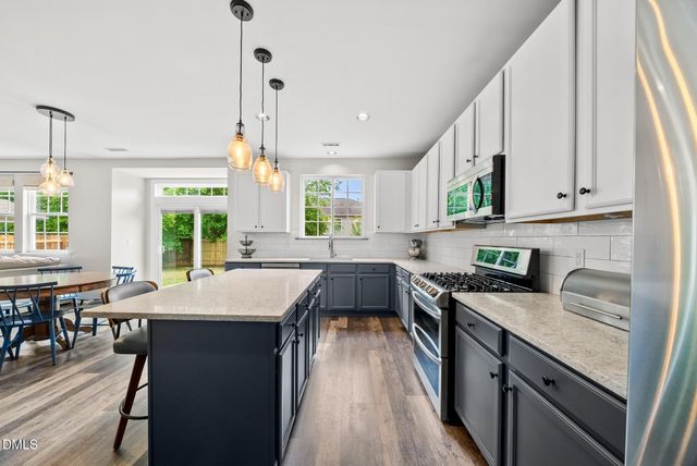 212 Milpass Drive, Holly Springs, NC 27540
