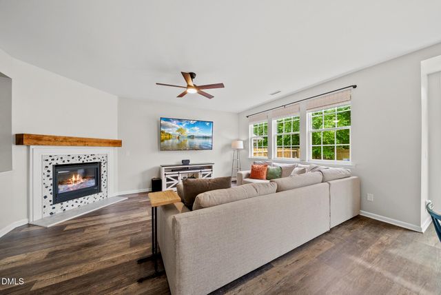 212 Milpass Drive, Holly Springs, NC 27540