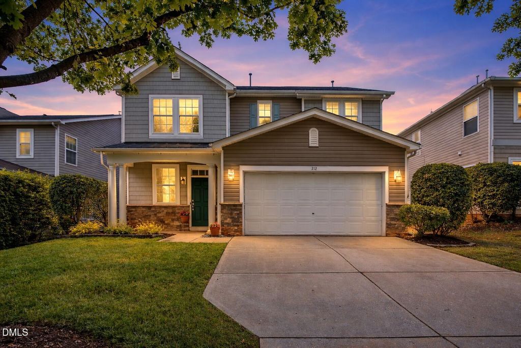 212 Milpass Drive, Holly Springs, NC 27540