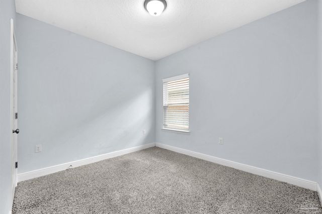 3846 Hawks Landing Cir, Pace, FL 32571