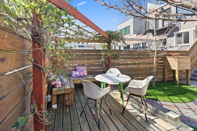 41 Wolcott Street, New York City, NY 11231
