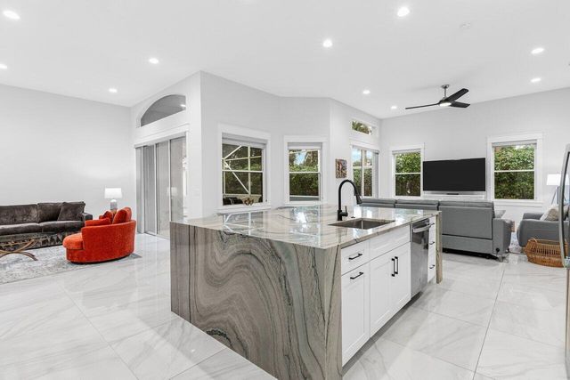 7320 Falls Road W, Boynton Beach, FL 33437