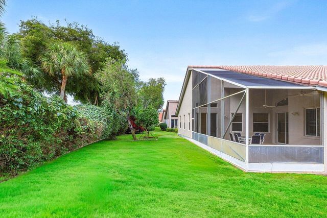 7320 Falls Road W, Boynton Beach, FL 33437