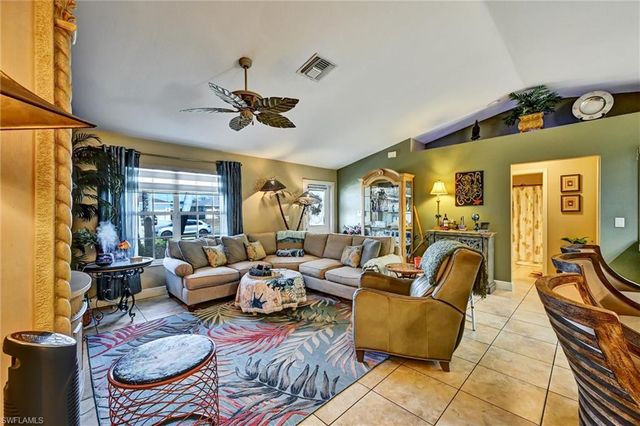 2442 SW Embers TER, Cape Coral, FL 33991