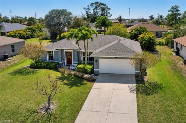 2442 SW Embers TER, Cape Coral, FL 33991