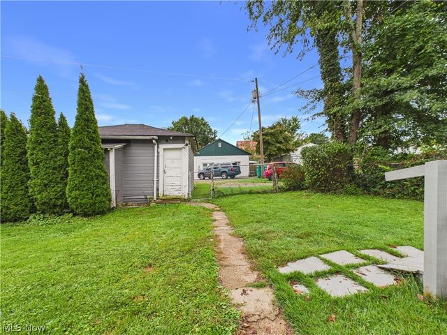 904 West Virginia Avenue, Parkersburg, WV 26104