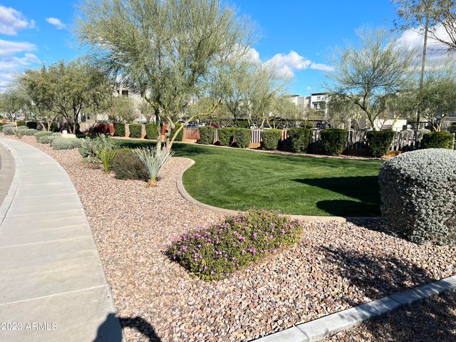 18421 N 65TH Place, Phoenix, AZ 85054