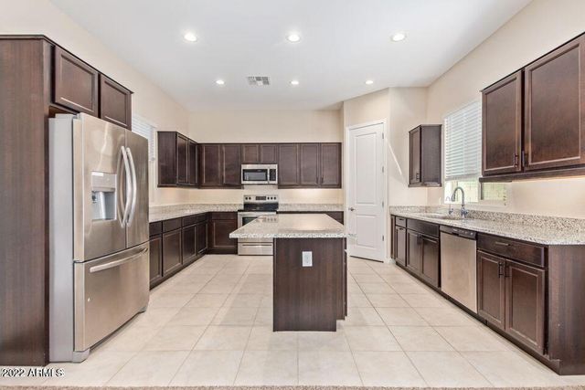 18421 N 65TH Place, Phoenix, AZ 85054