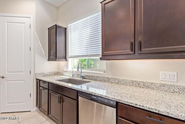 18421 N 65TH Place, Phoenix, AZ 85054