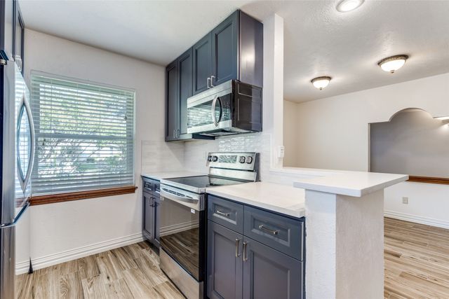 1816 Chamberlain Drive, Carrollton, TX 75007