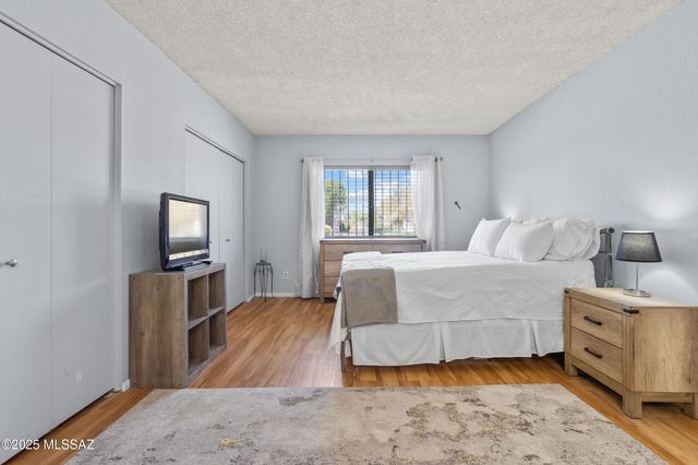 8341 E Via Arboleda, Tucson, AZ 85710