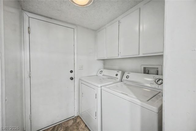 317 Warmside Drive, Las Vegas, NV 89145