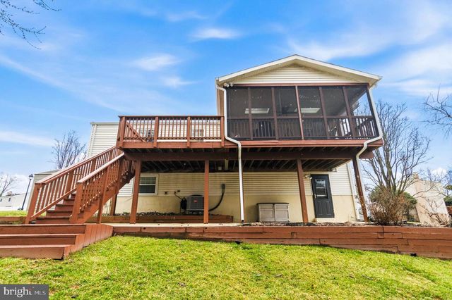 2806 LOGWAY RD, Vienna, VA 22181