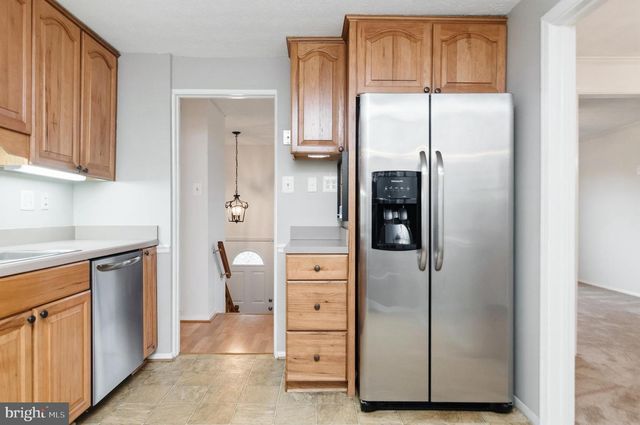 2806 LOGWAY RD, Vienna, VA 22181