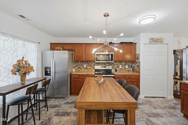 3201 Ivey Wood Lane, Durham, NC 27703