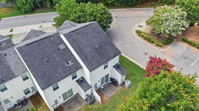 3201 Ivey Wood Lane, Durham, NC 27703