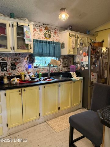 25 Hidden Oaks Road, St. Helena Island, SC 29920
