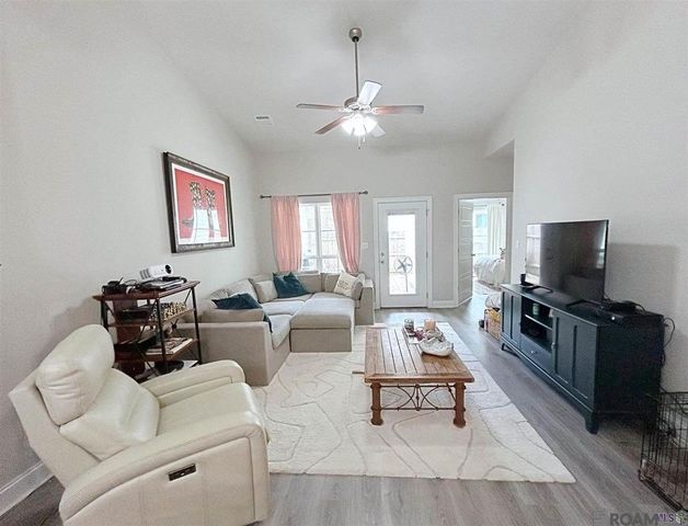 8114 Stonelake Ave, Baton Rouge, LA 70820