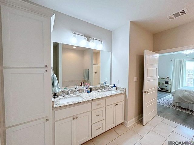 8114 Stonelake Ave, Baton Rouge, LA 70820