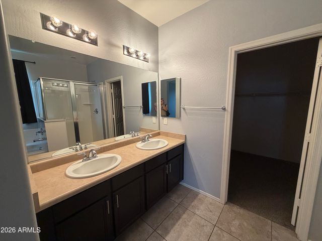 21887 N 181ST Avenue, Surprise, AZ 85387