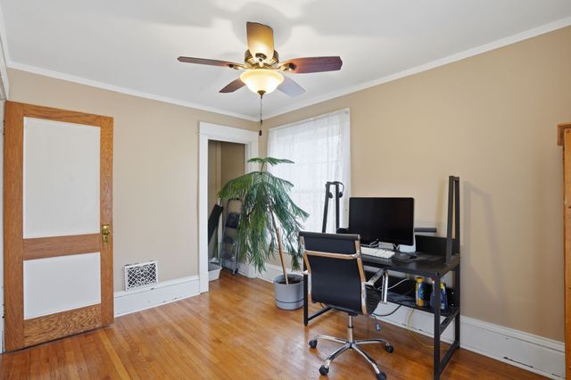 1128 44th Street, Des Moines, IA 50311