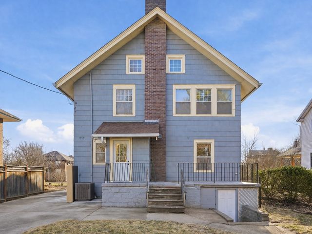 1128 44th Street, Des Moines, IA 50311
