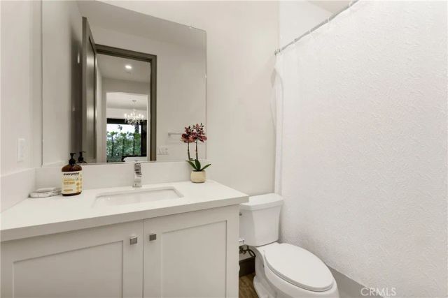 10 Ocean Place, Seal Beach, CA 90740